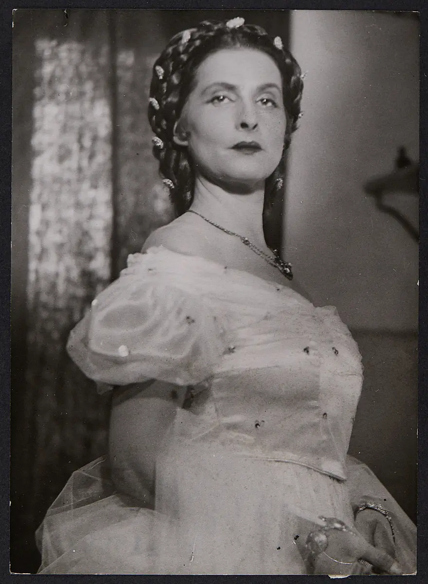 Sybille Binder