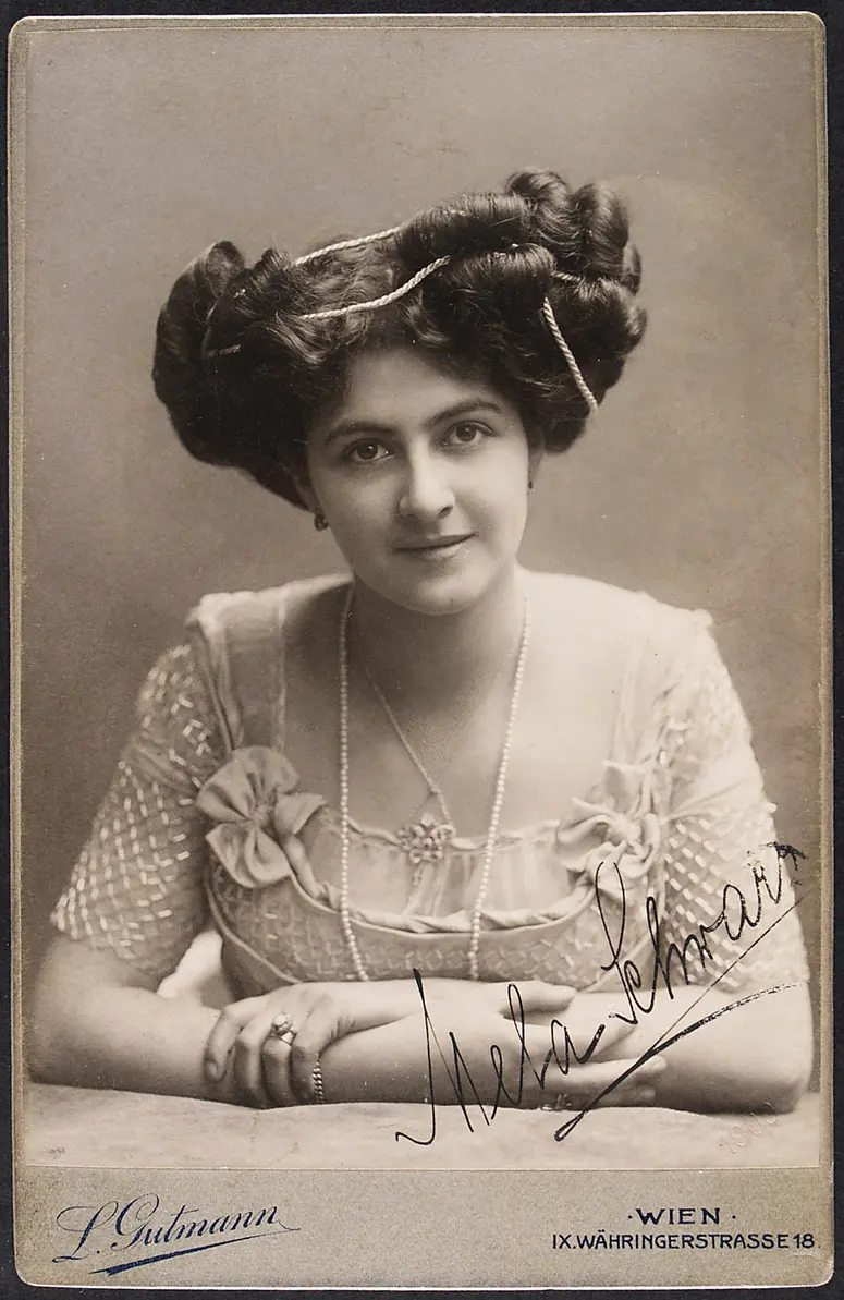 Mela Schwarz