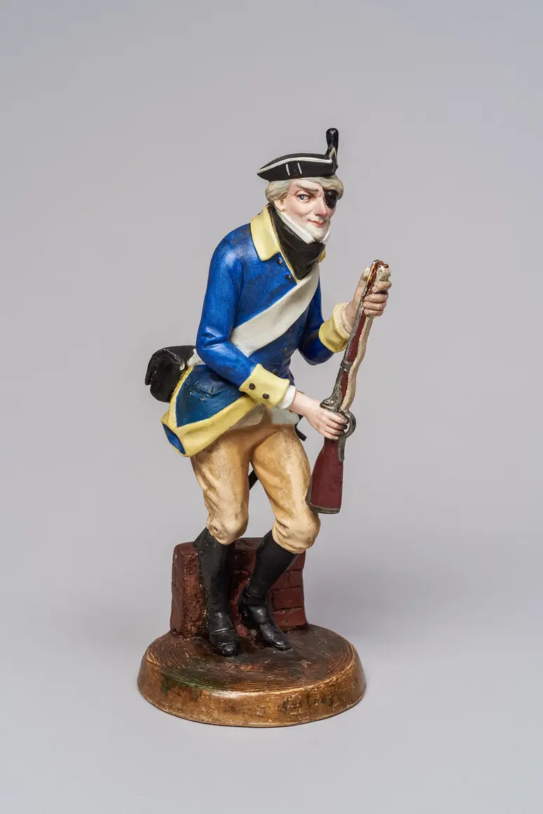 Zündholzbehälter - Johann Nestroy als Sansquartier, Verweis auf Stücktitel: Zwölf Mädchen in Uniform
