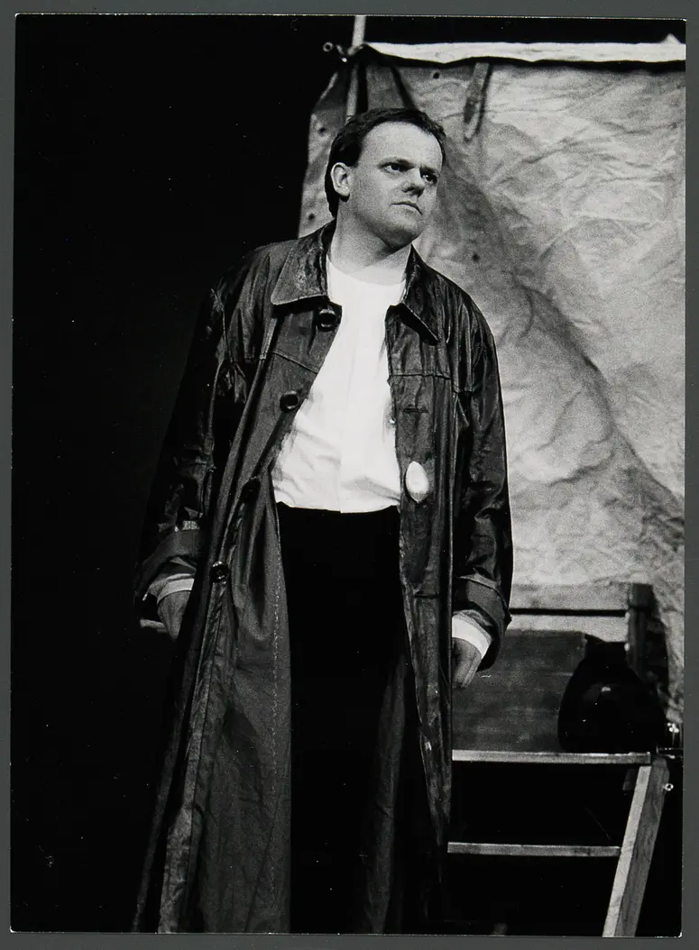 Robert Meyer, Verweis auf Stücktitel: Mutter Courage und ihre Kinder