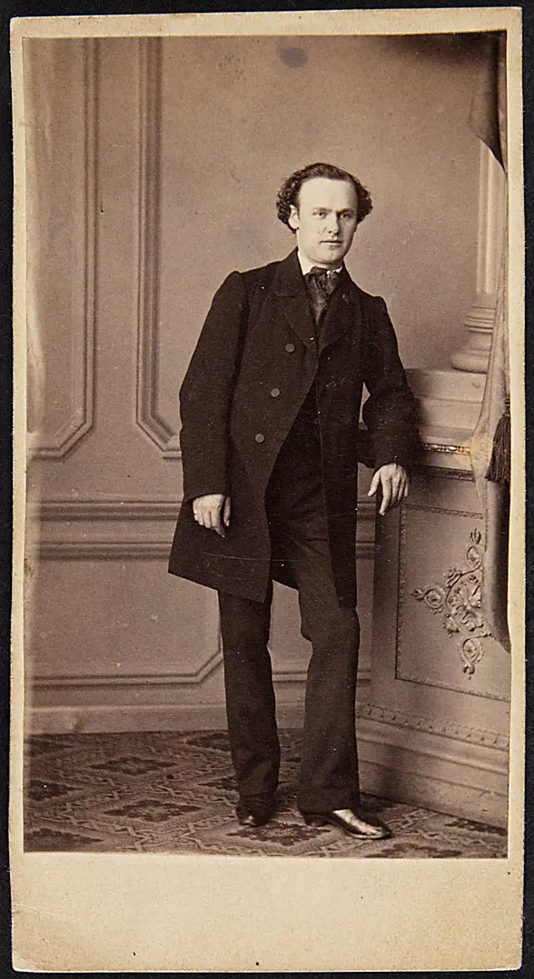 Hermann Schöne