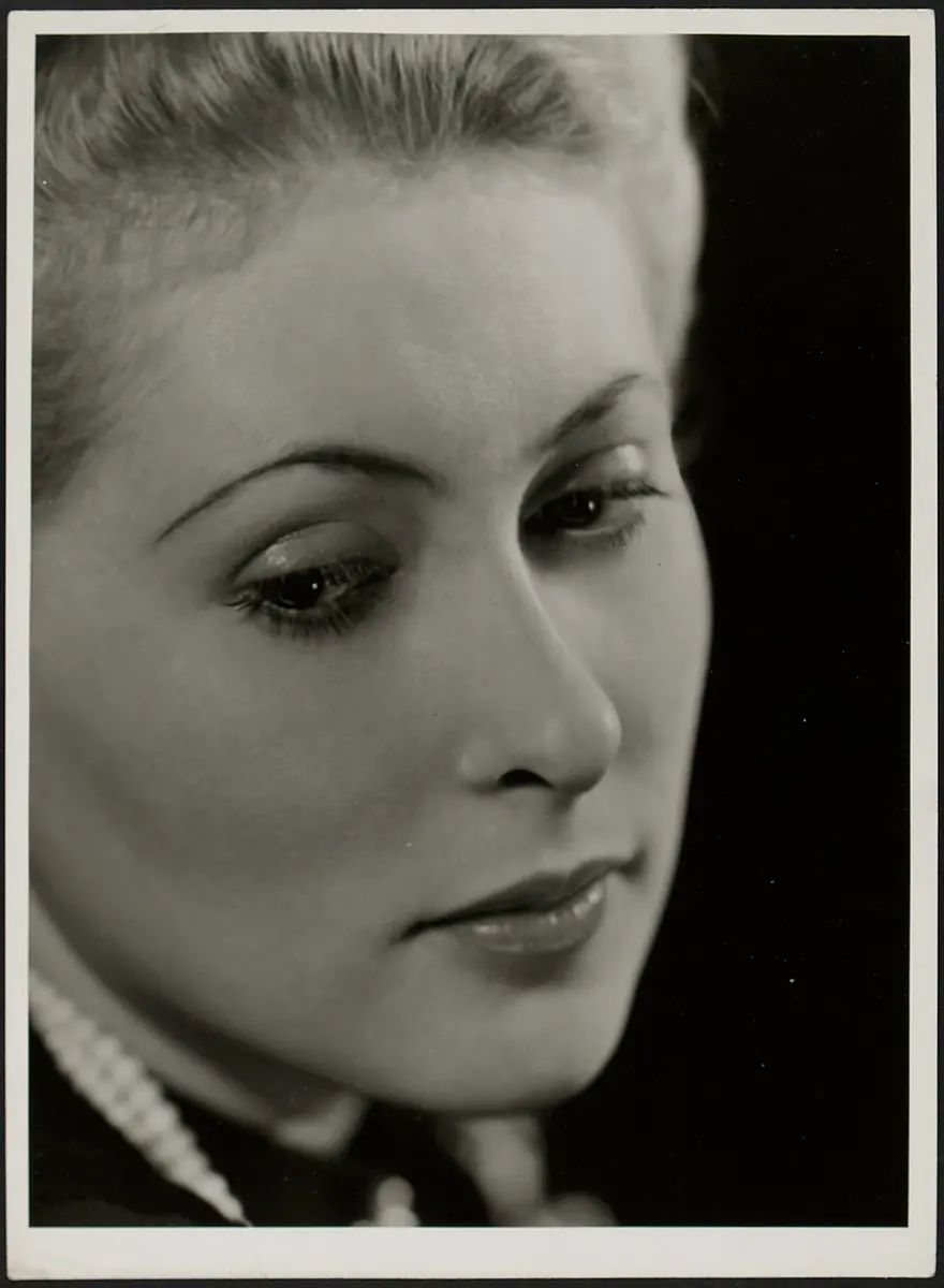 Esther Rethy
