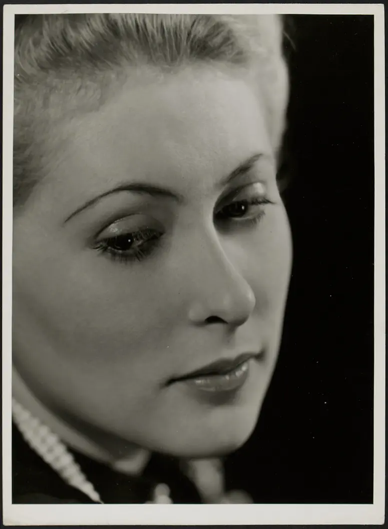 Esther Rethy