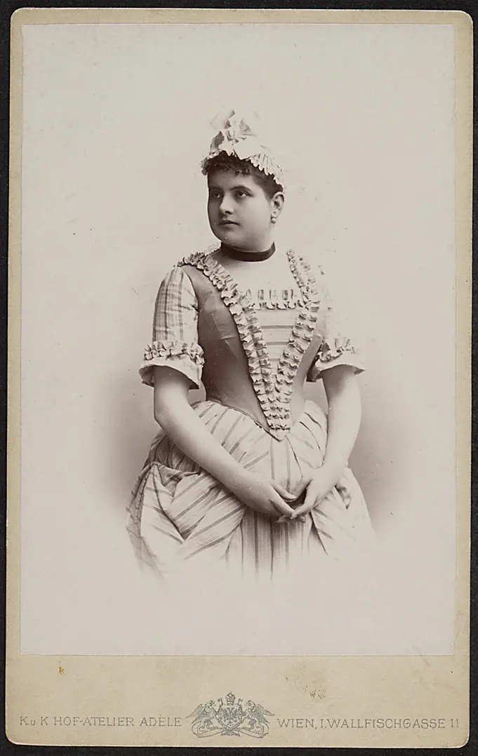 Marie Renard, Verweis auf Stücktitel: Manon