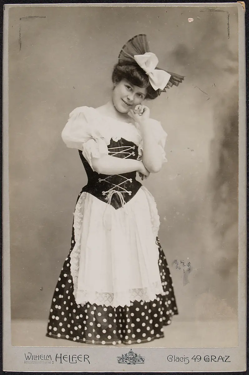 Louise Kartousch