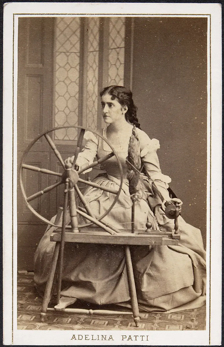 Adelina Patti, Verweis auf Stücktitel: Faust