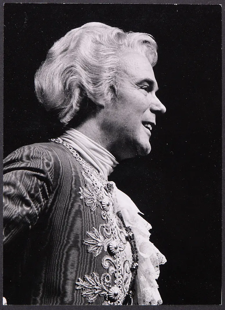 Michael Heltau, Verweis auf Stücktitel: Amadeus