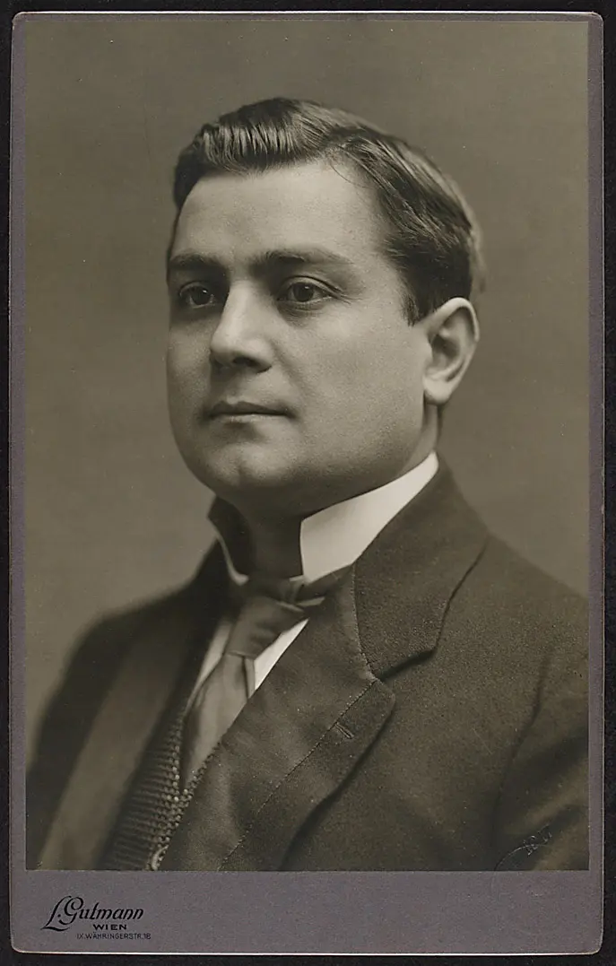 Marcel Noe