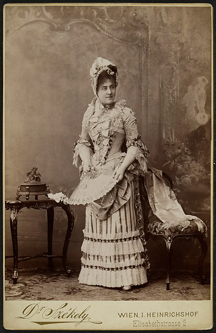 Stella Hohenfels, Verweis auf Stücktitel: Minna von Barnhelm