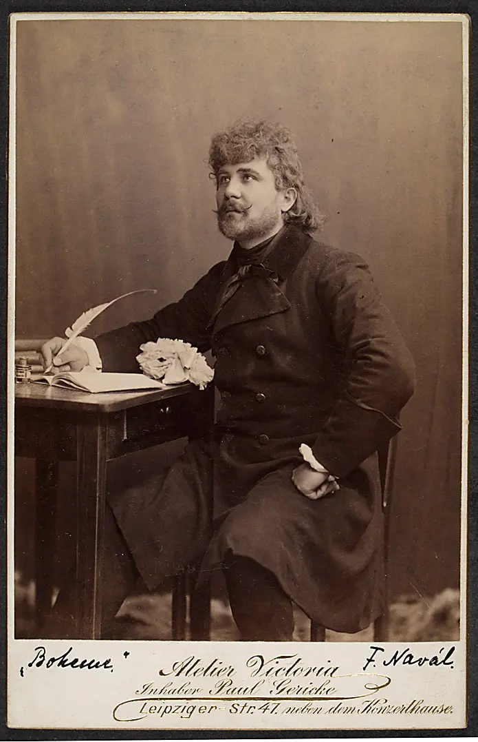 Franz Naval, Verweis auf Stücktitel: La Boheme