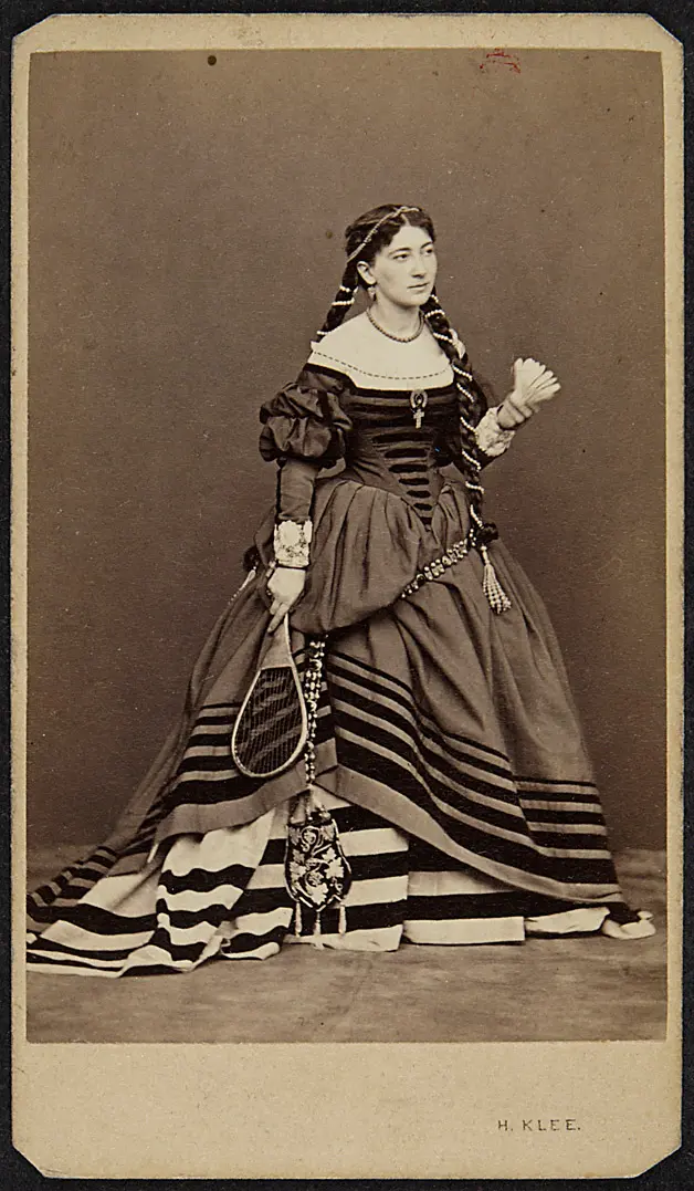 Charlotte Wolter