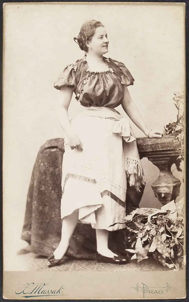 Helene Wiet
