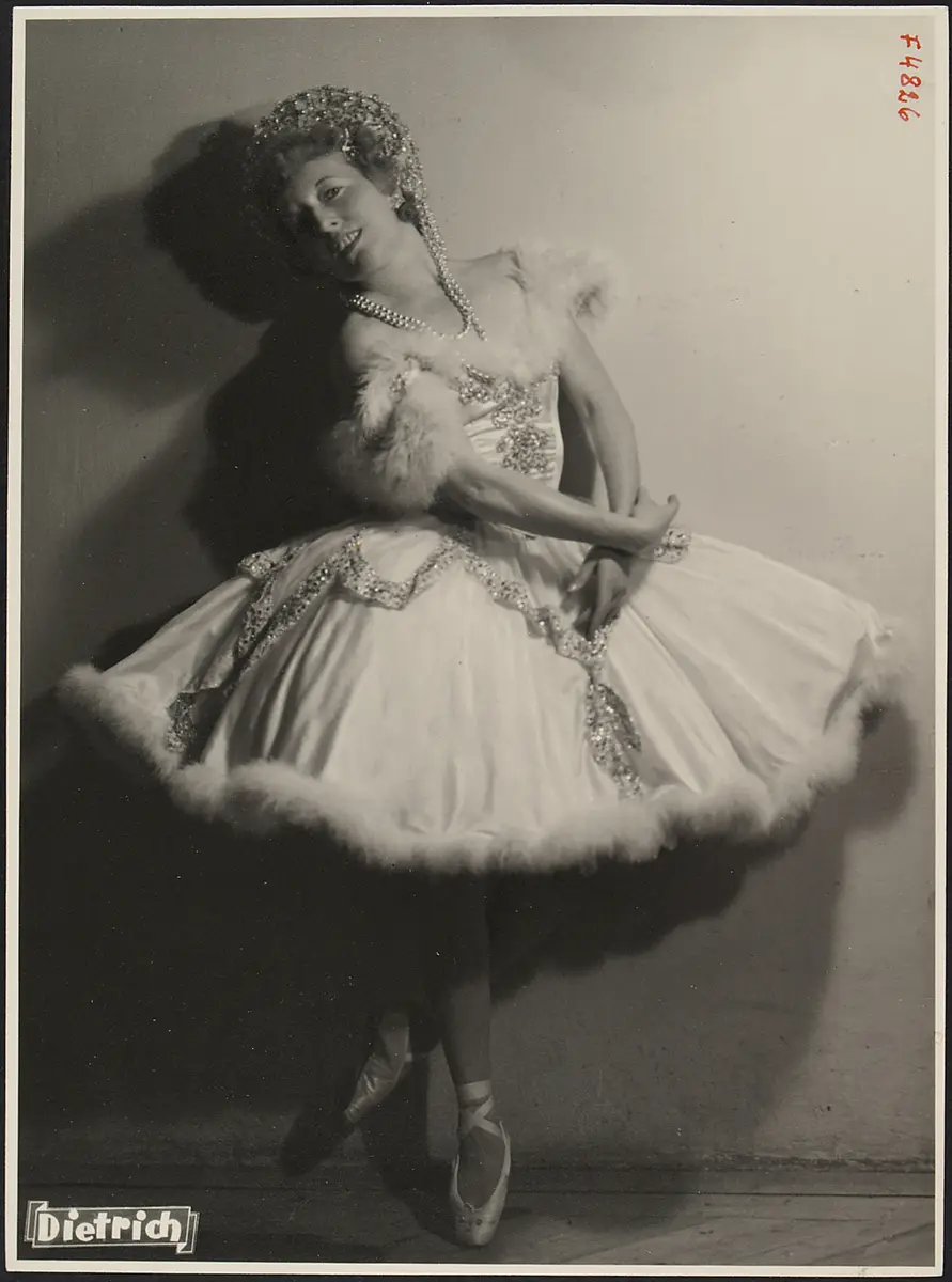 Adele Krausenecker
