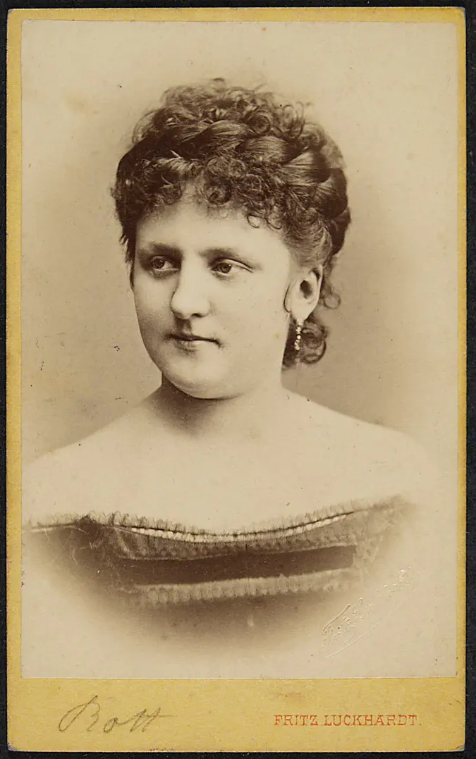 Maria Lutz-Rott