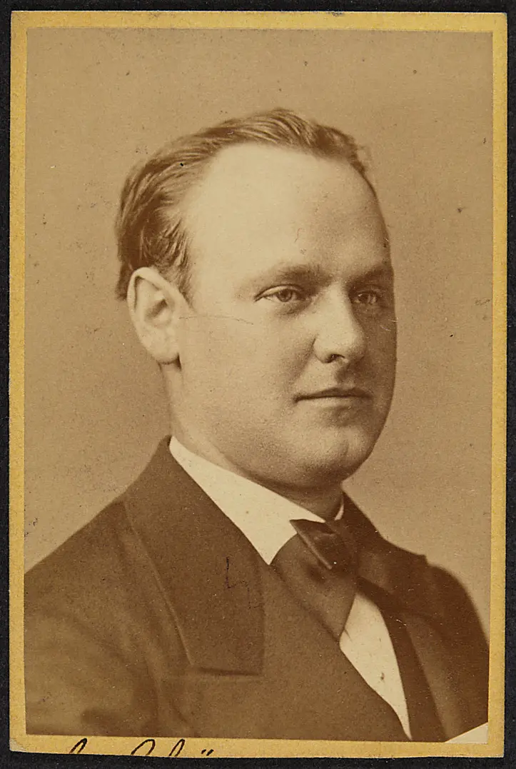 Hermann Schöne