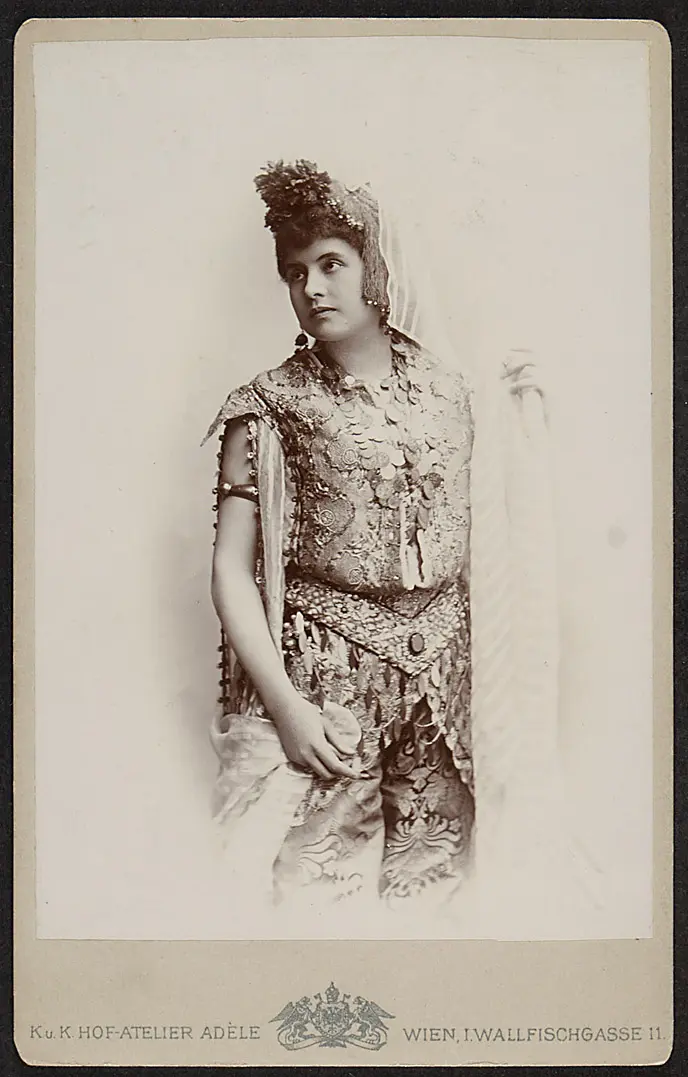 Marie Renard