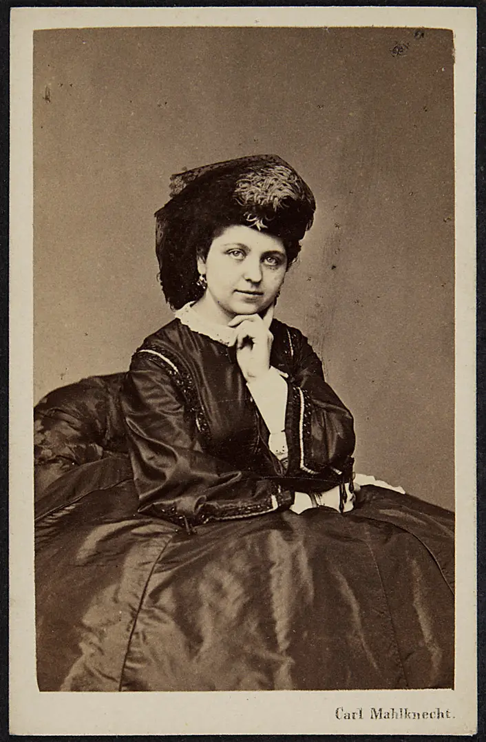 Anna Kratz