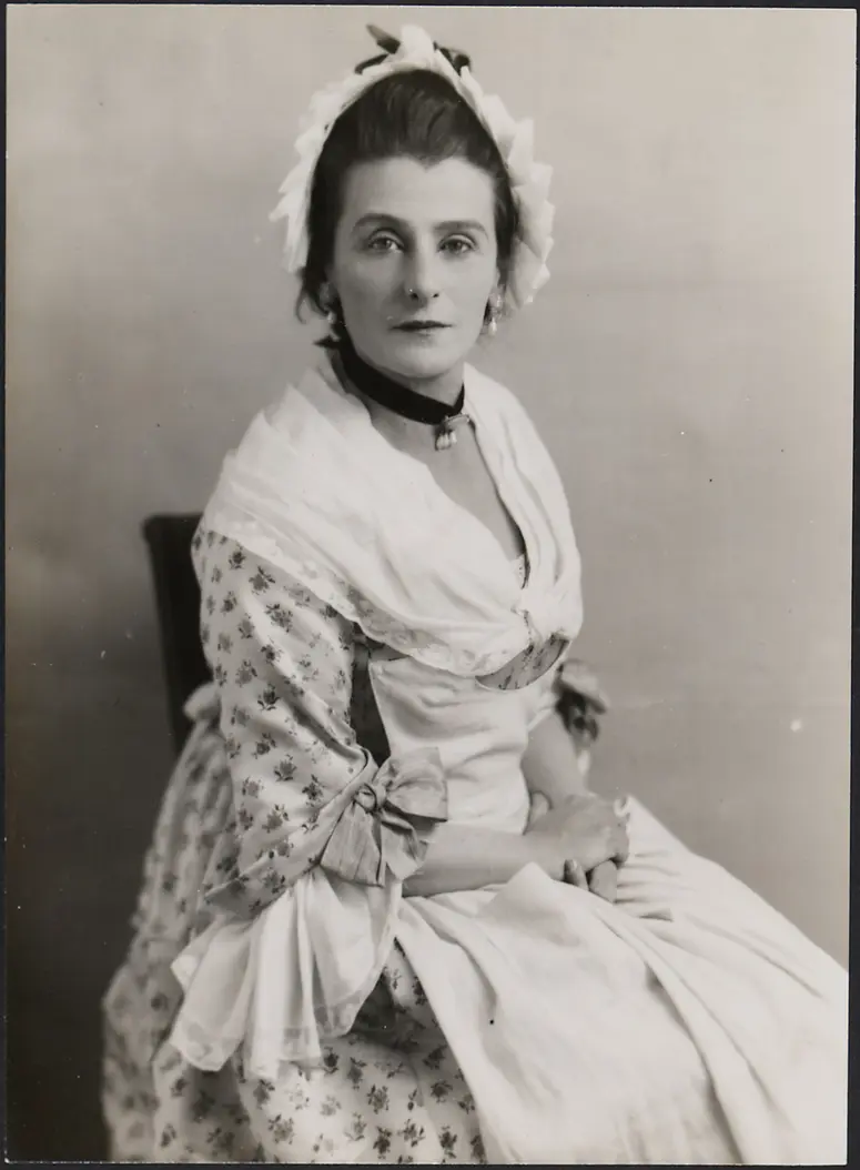 Lilly Karoly