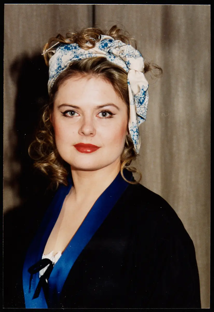 Ildiko Raimondi, Verweis auf Stücktitel: Fedora