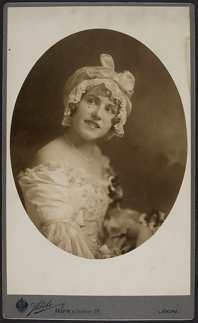 Dora Kaiser
