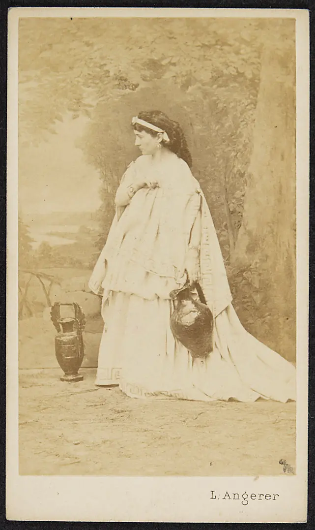 Charlotte Wolter