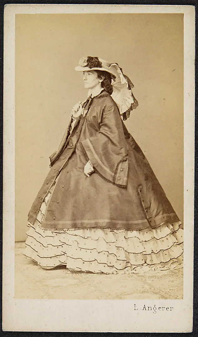 Charlotte Wolter