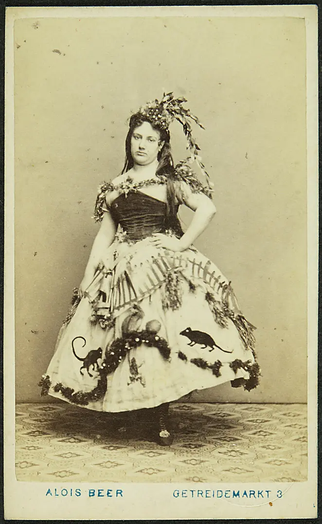 Pauline Bondi
