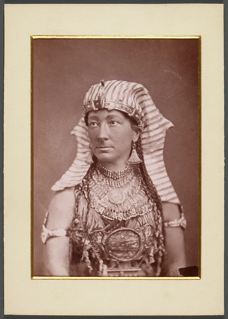 Charlotte Wolter, Verweis auf Stücktitel: Antonius und Cleopatra