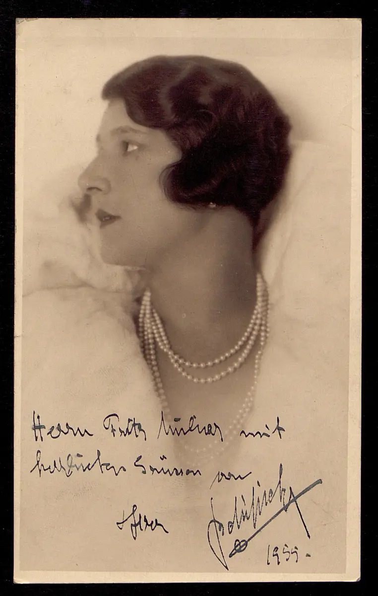 Betty Fischer