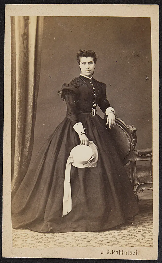 Lotte Hofmann