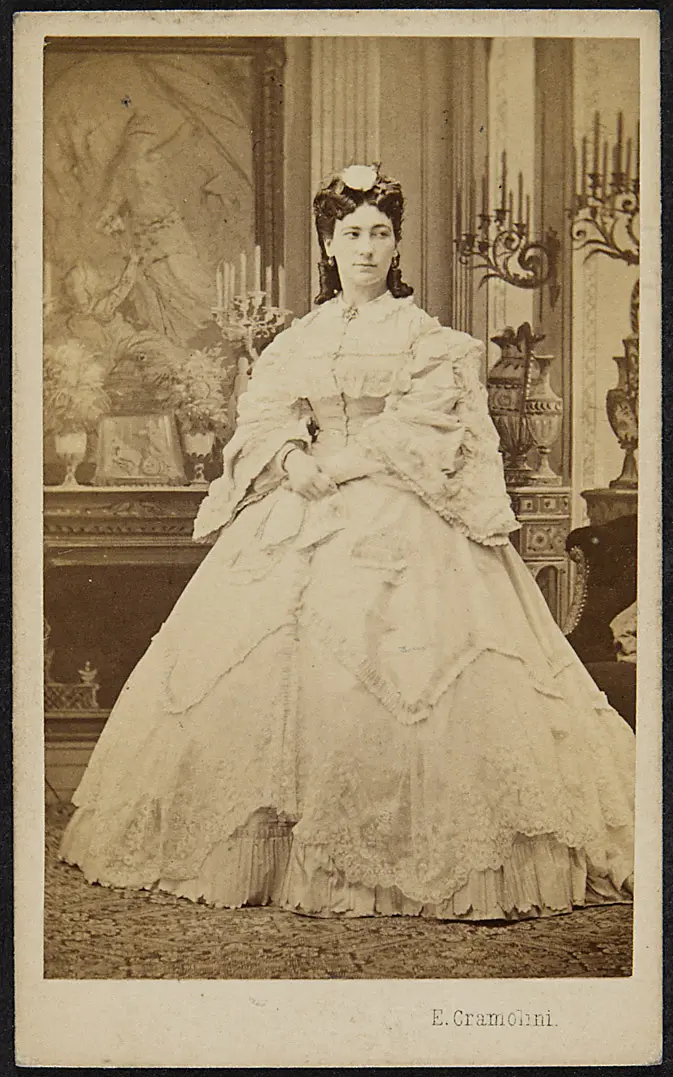 Charlotte Wolter