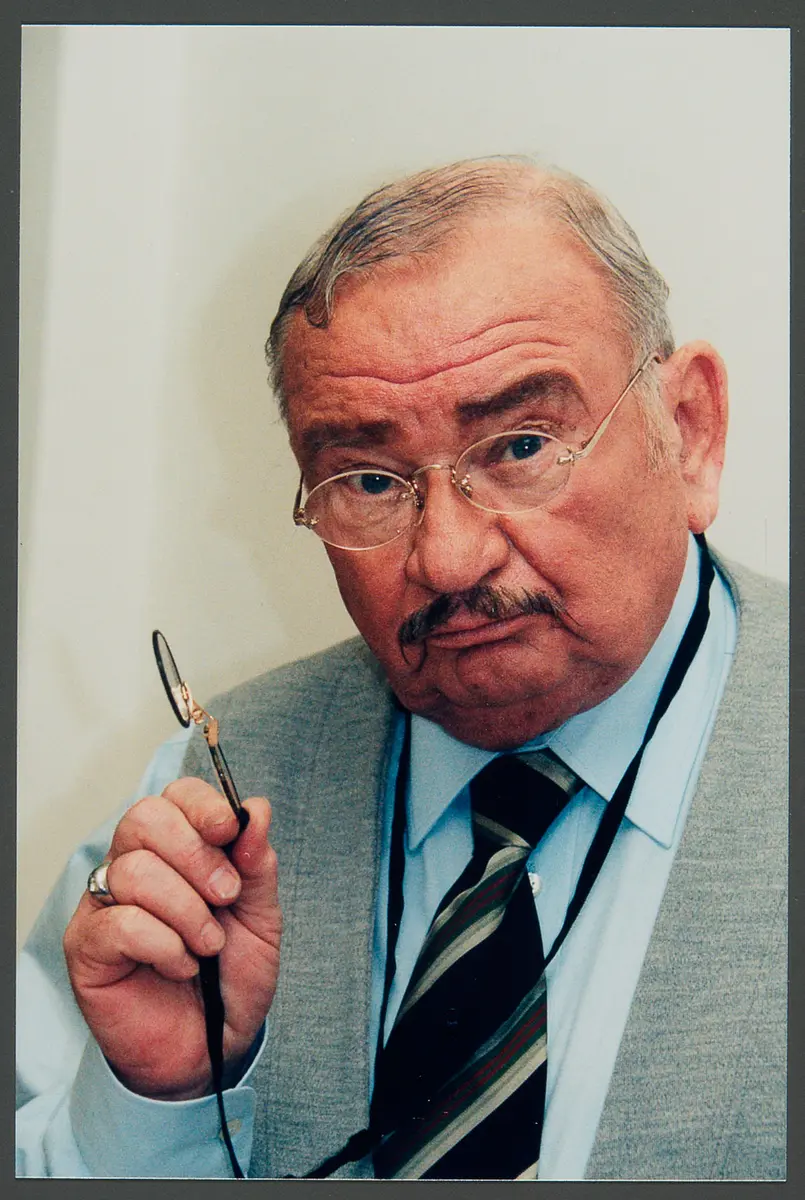 Fritz Muliar, Verweis auf Stücktitel: Die lustige Witwe