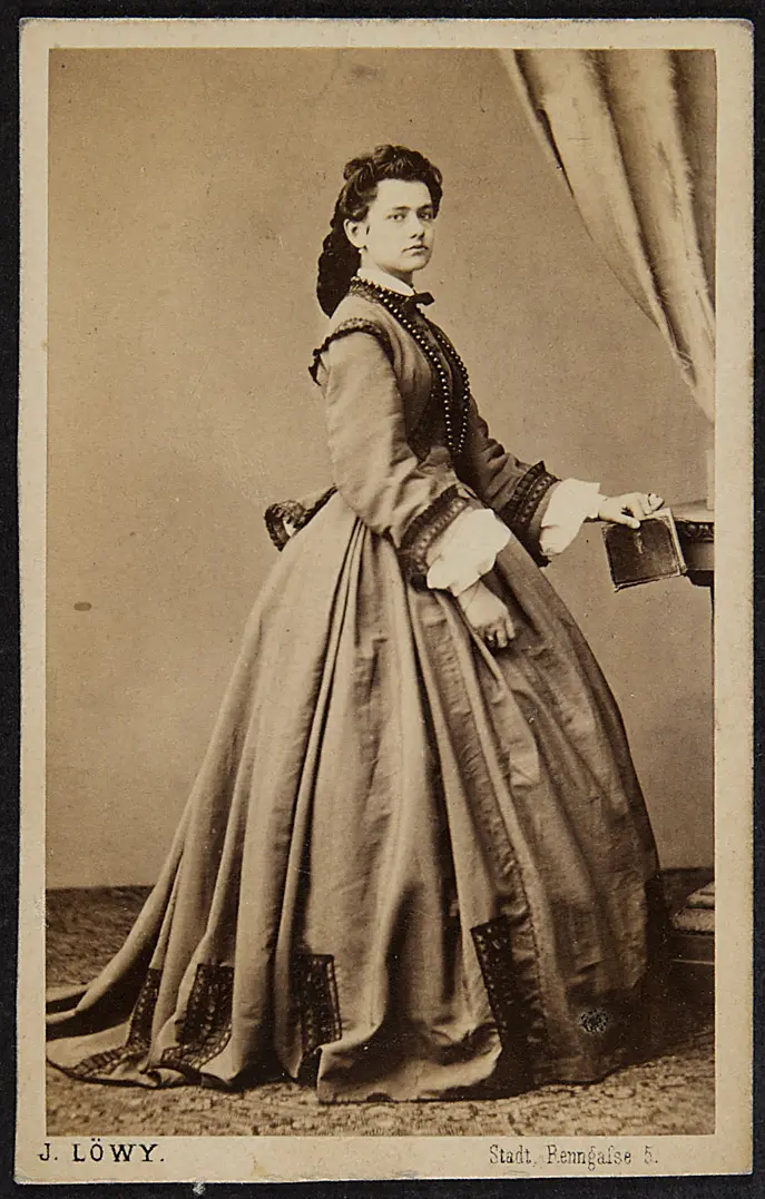 Therese Duval (?)