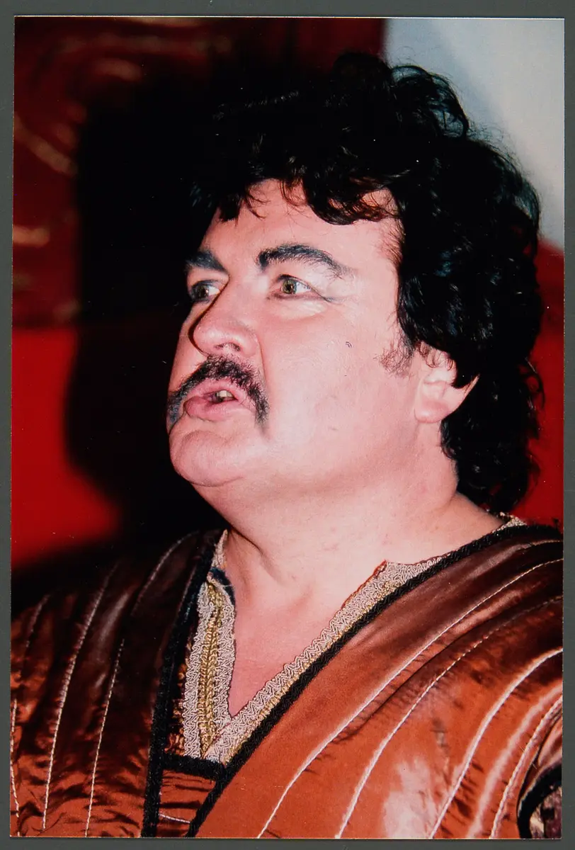 Janez Lotric, Verweis auf Stücktitel: Turandot