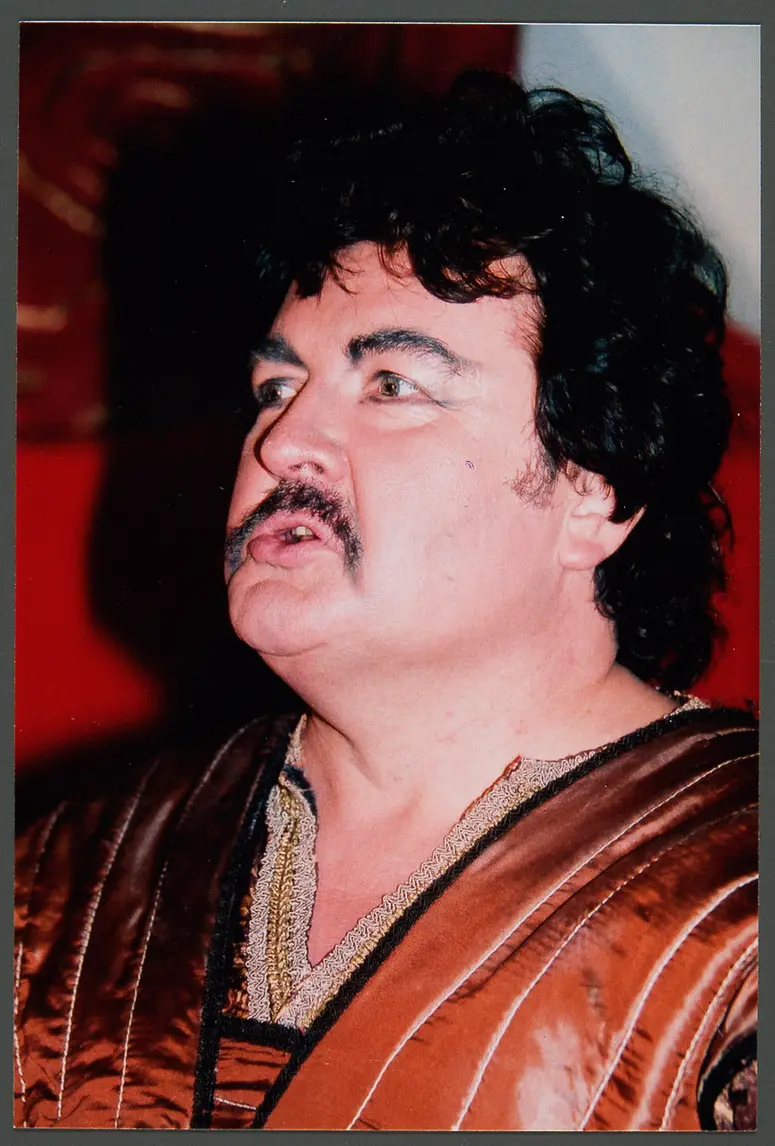 Janez Lotric, Verweis auf Stücktitel: Turandot