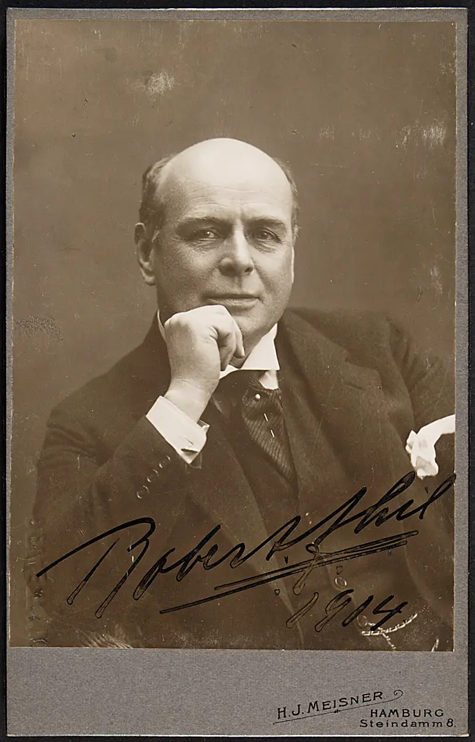 Robert Nhil