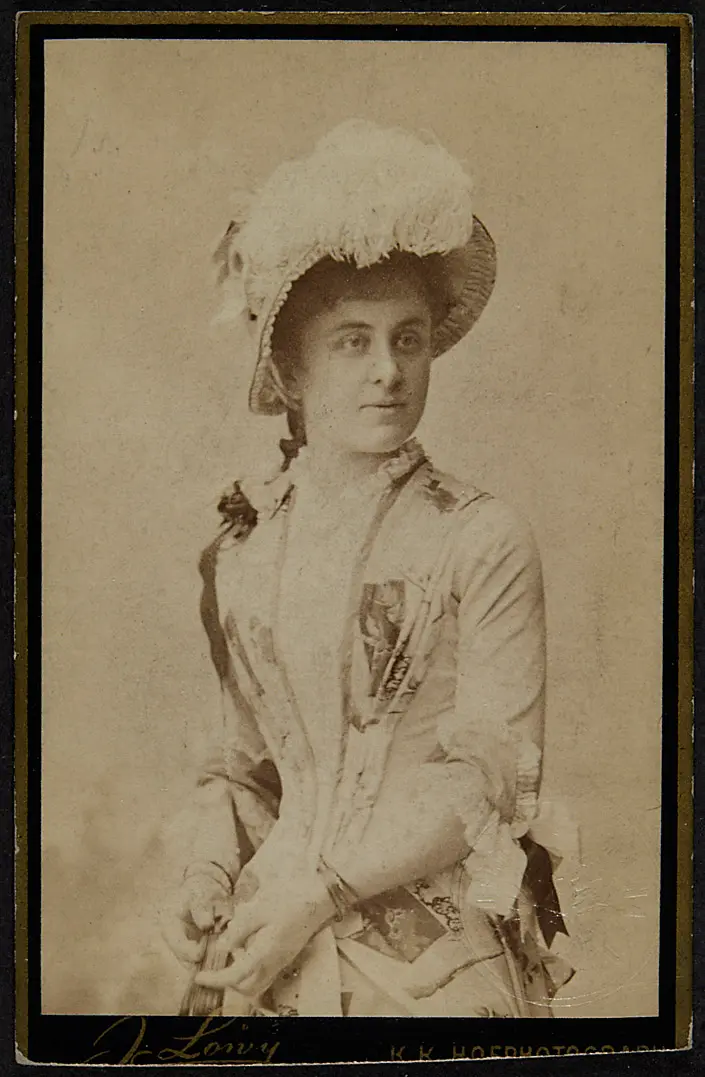 Stella Hohenfels