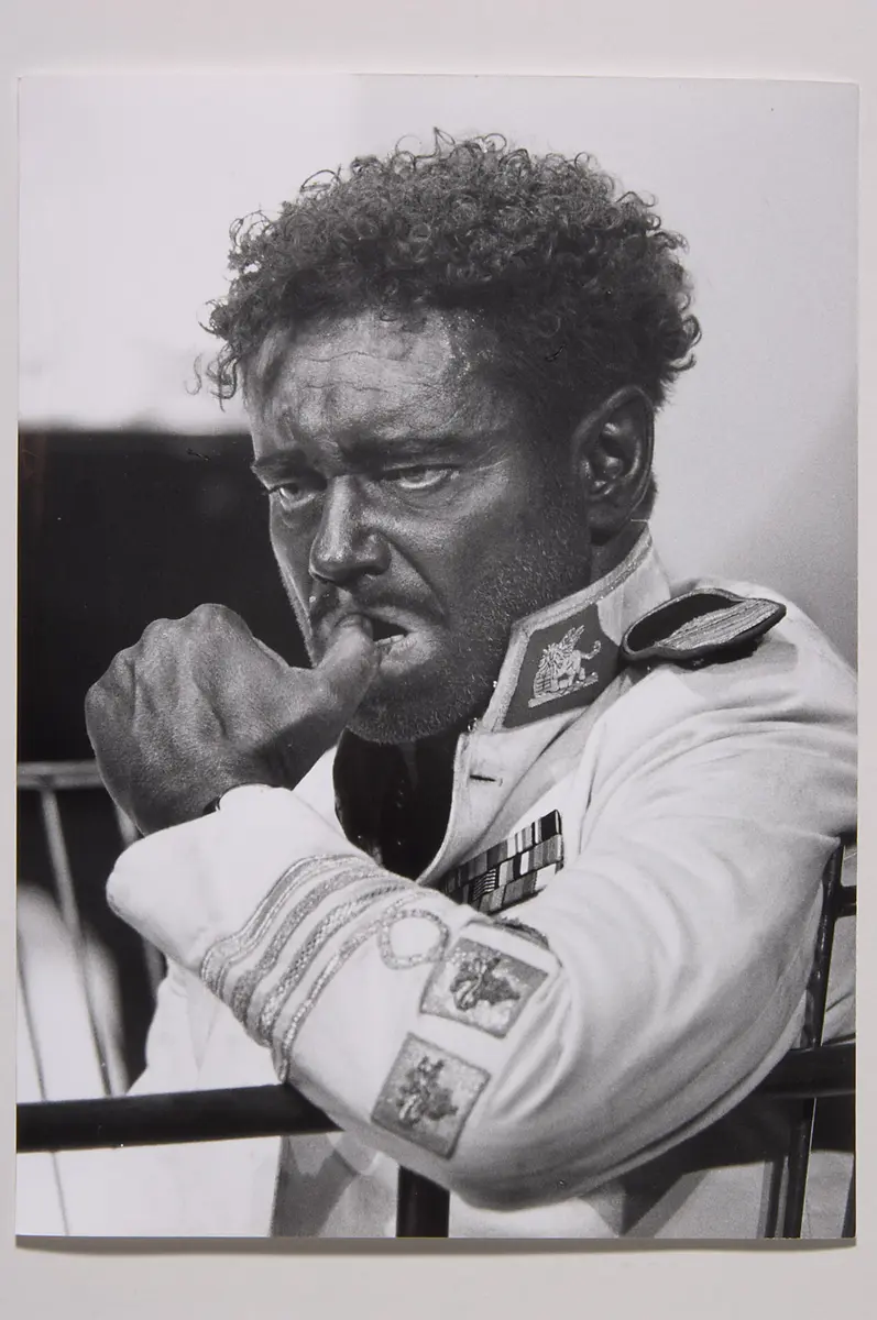 Gert Voss, Verweis auf Stücktitel: Othello