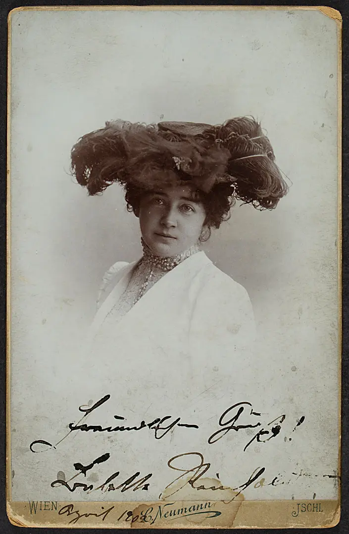 Babette Devrient-Reinhold