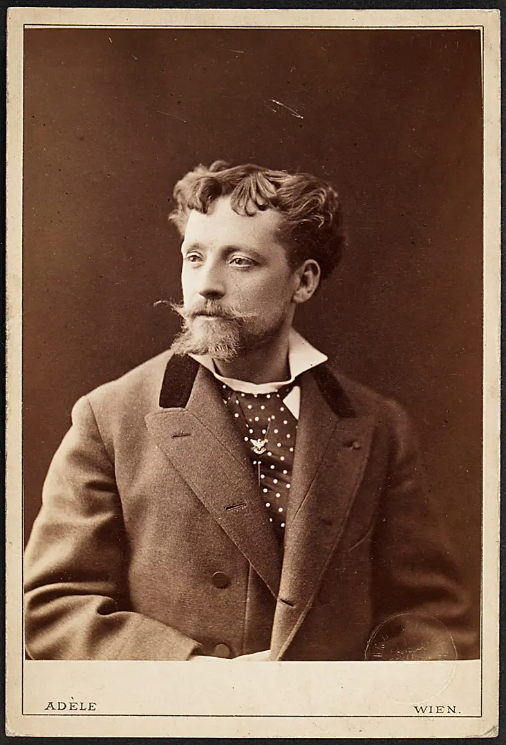 Victor Capoul