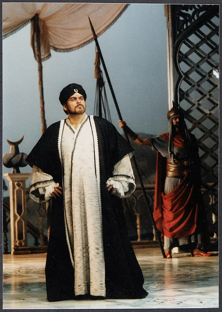 Werner Hollweg, Verweis auf Stücktitel: Zaide (Das Serail)