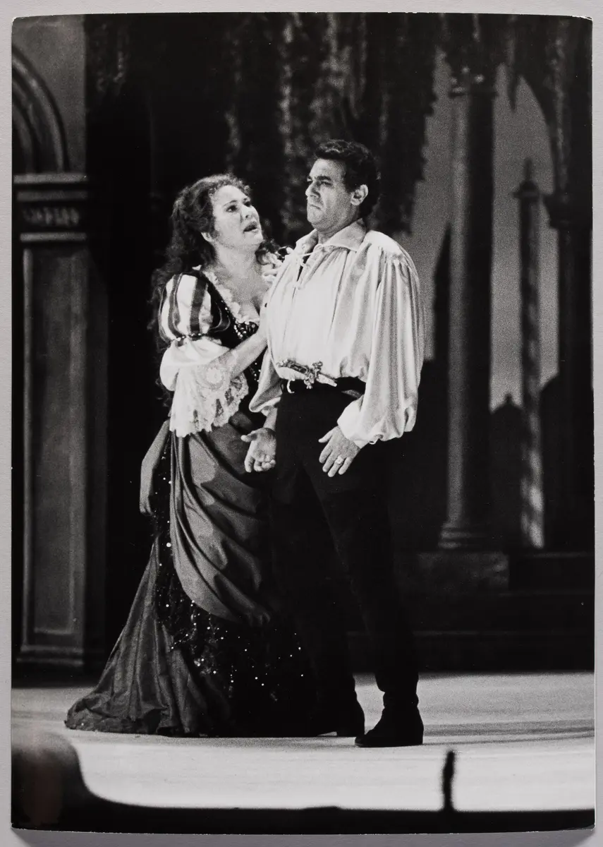 Plácido Domingo, Verweis auf Stücktitel: La Gioconda