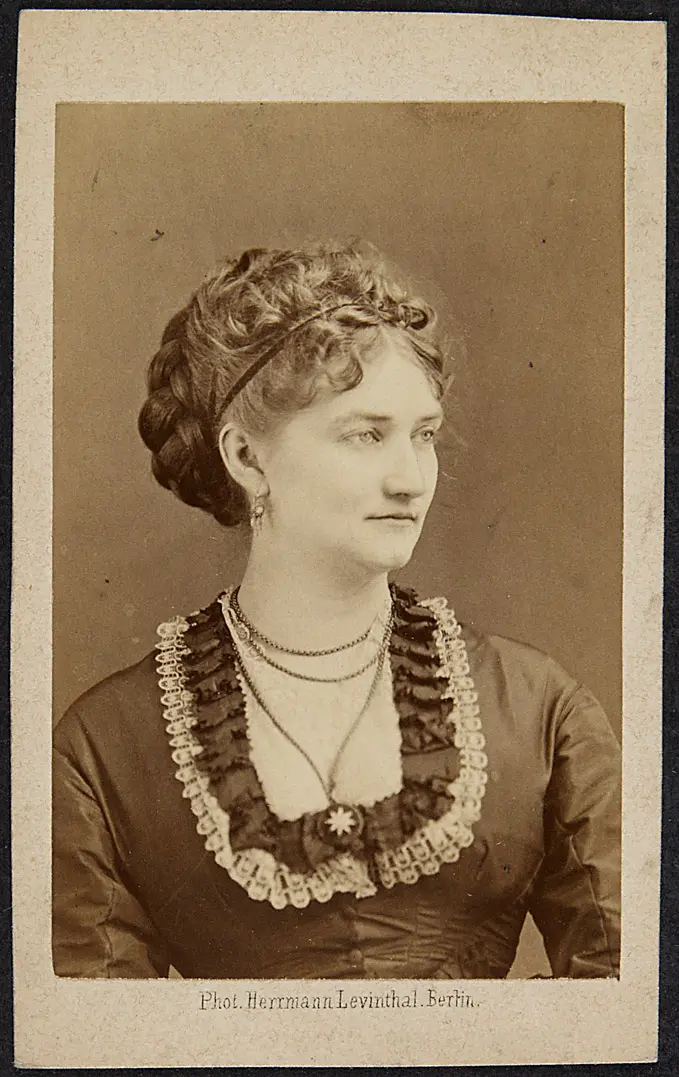 Louise Wolff