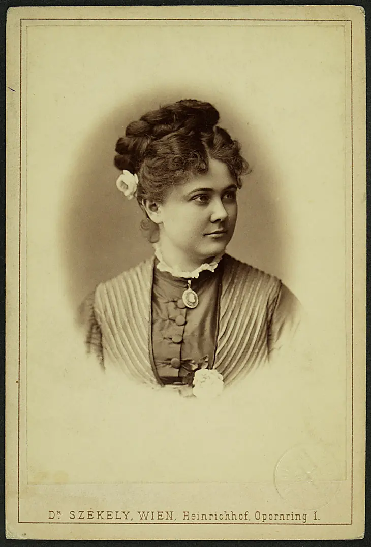 Minnie Hauck