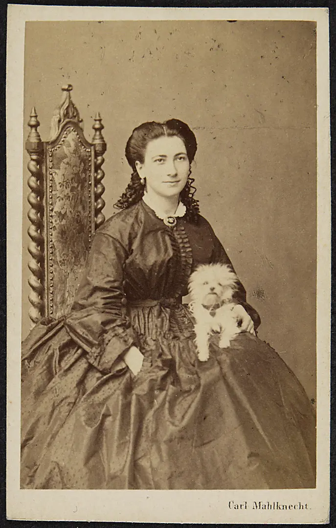 Charlotte Wolter