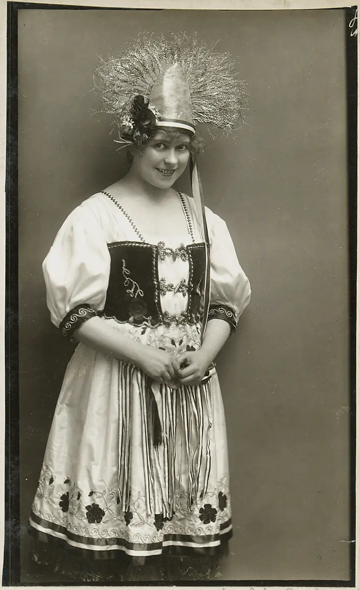Louise Kartousch