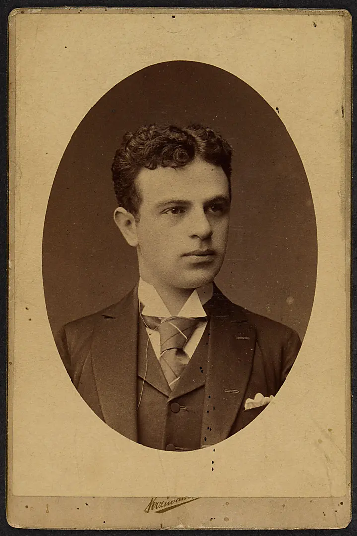 Theo Weil