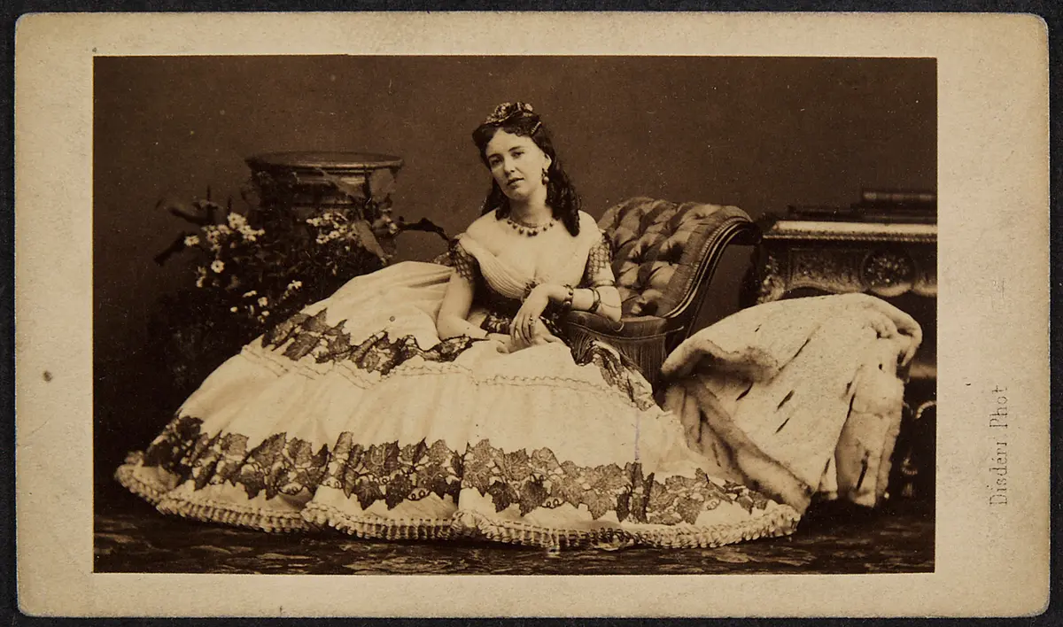Cora Pearl
