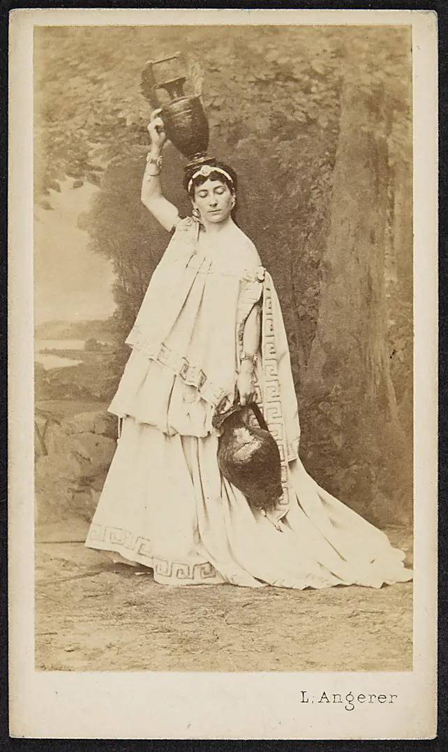 Charlotte Wolter