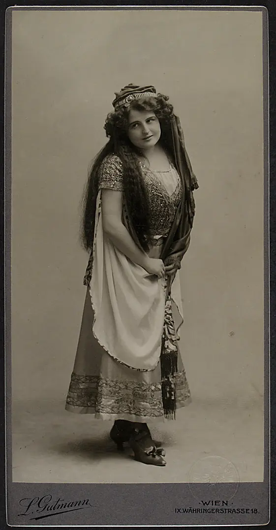 Grete Holm
